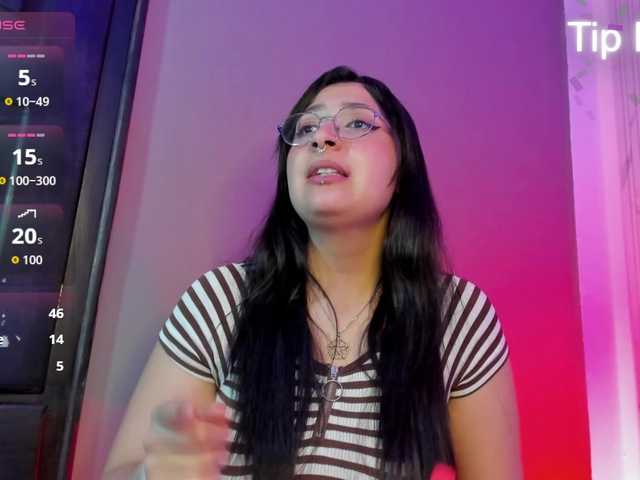 Svetlana-03 live cam on BongaCams