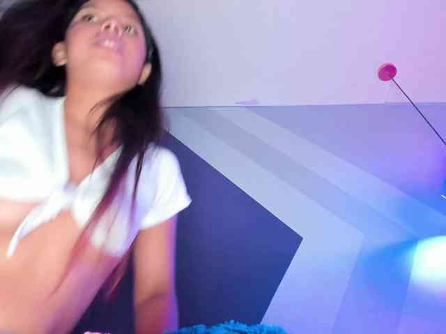 awesomeparty19 webcam