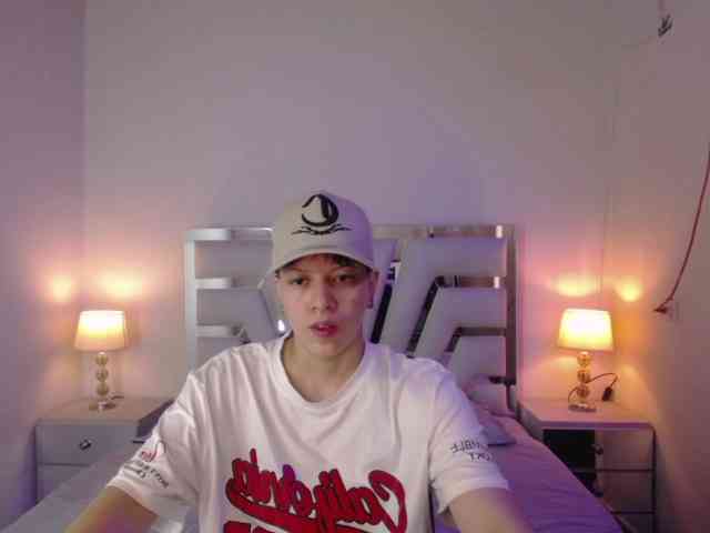 Asher-addams webcam