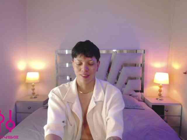 Asher-addams webcam