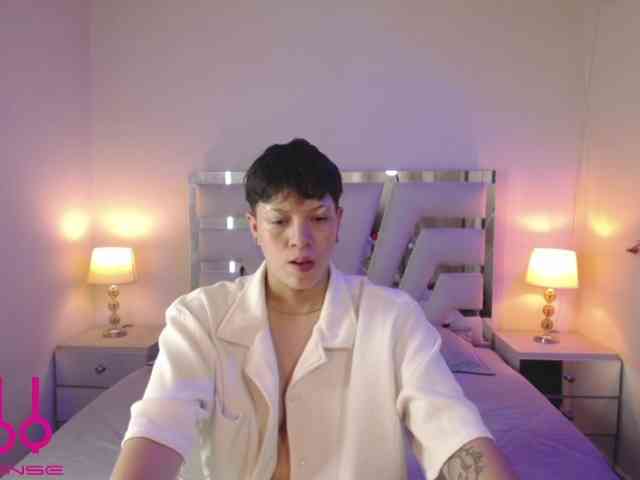 Asher-addams webcam