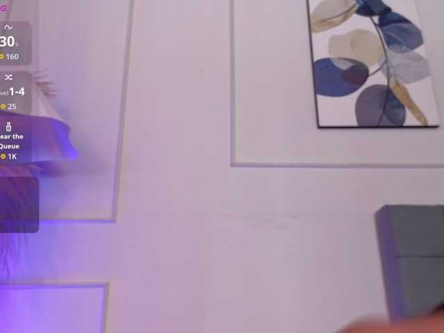 melanie-gates live cam on BongaCams