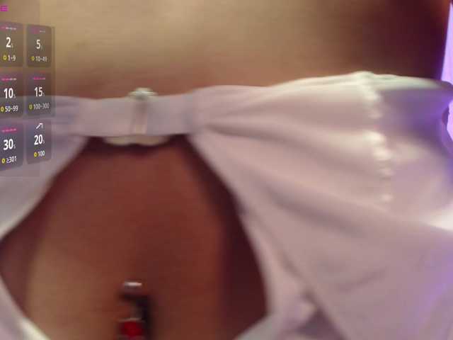 melanie-gates live cam on BongaCams