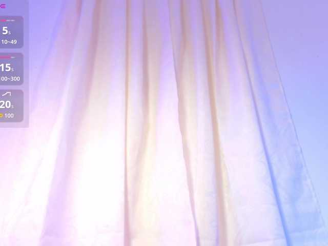 melanie-gates live cam on BongaCams