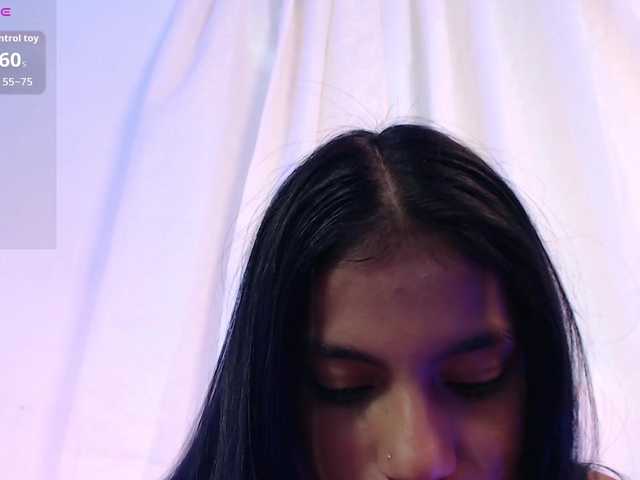 melanie-gates live cam on BongaCams