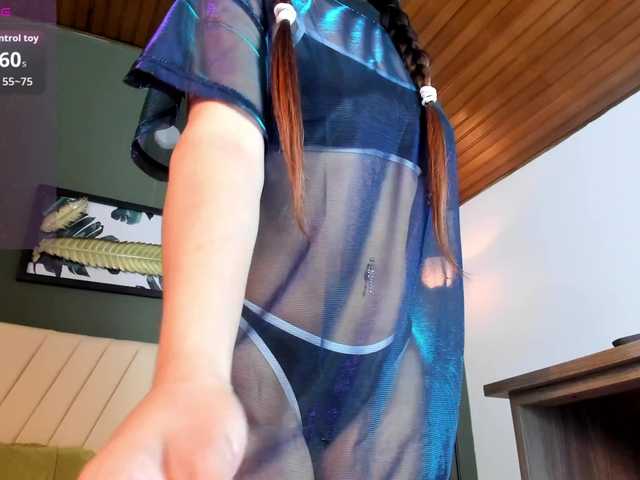 melanie-gates live cam on BongaCams