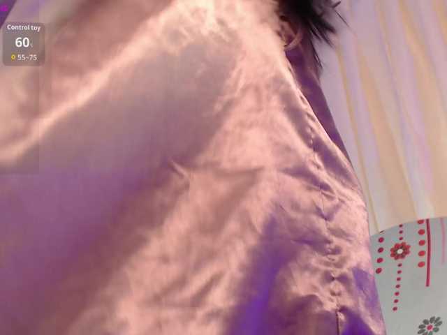 melanie-gates live cam on BongaCams