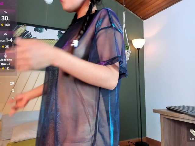 melanie-gates live cam on BongaCams