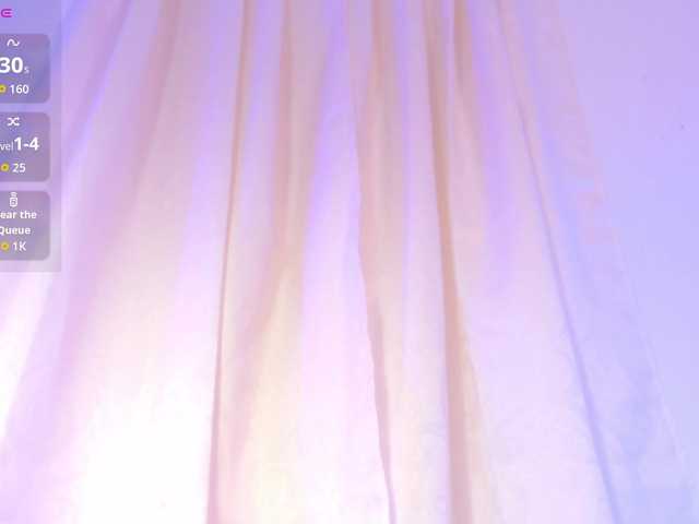 melanie-gates live cam on BongaCams