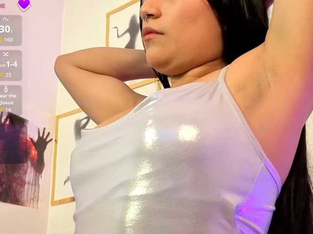melanie-gates live cam on BongaCams