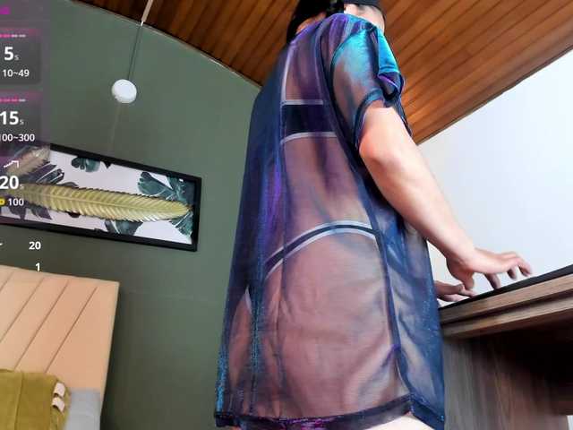 melanie-gates live cam on BongaCams