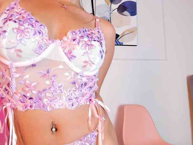 melanie-gates webcam