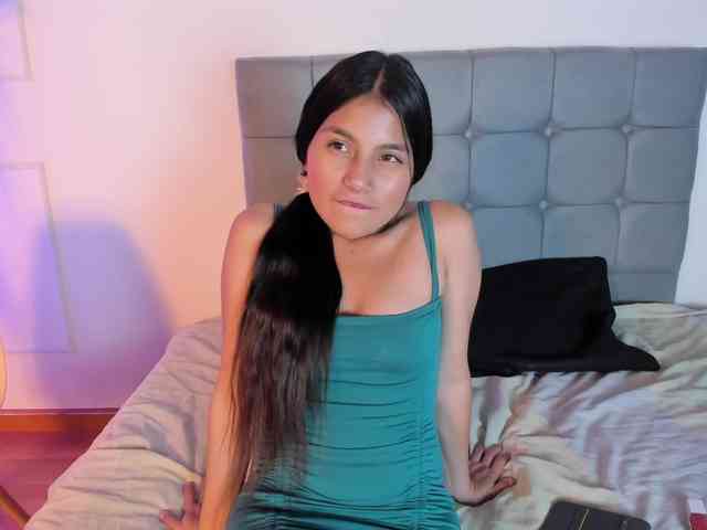 melanie-gates webcam