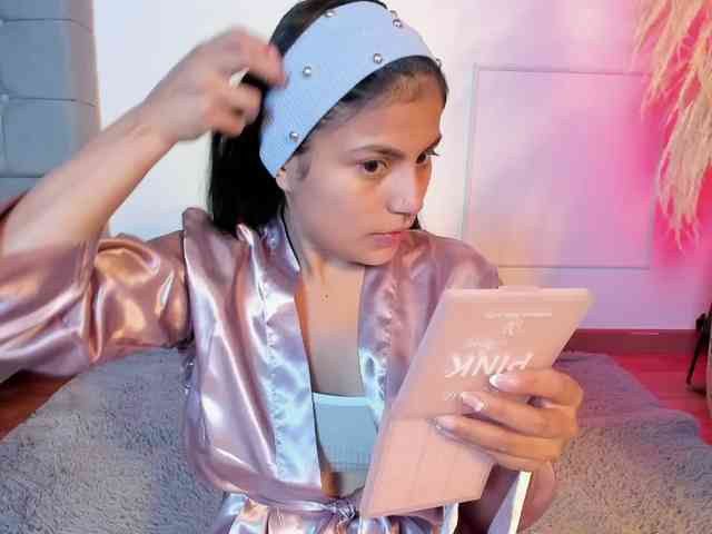 melanie-gates webcam