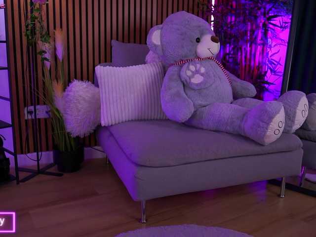AlyseBaby live cam preview