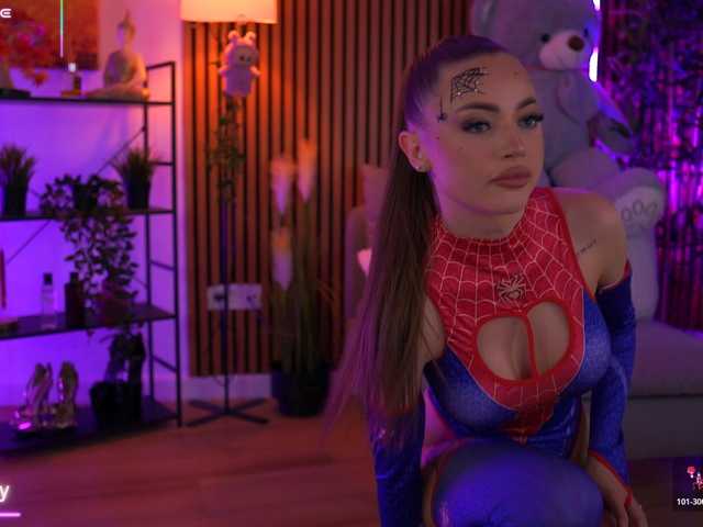 AlyseBaby live cam on BongaCams