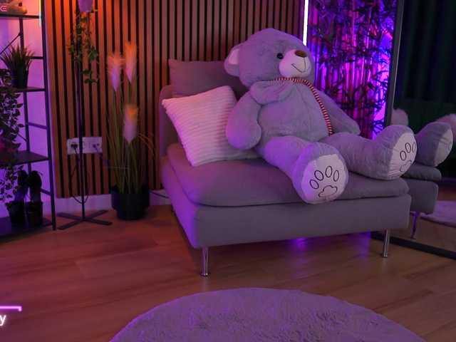 AlyseBaby live cam on BongaCams