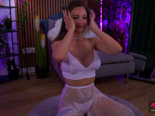 AlyseBaby Sex Cam Show