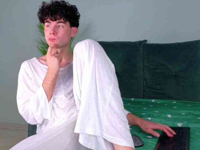 moongloww Sex Cam Show