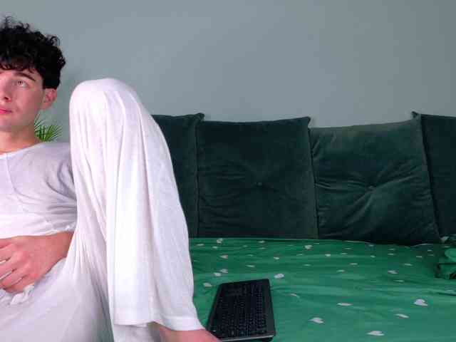 moongloww Sex Cam Show