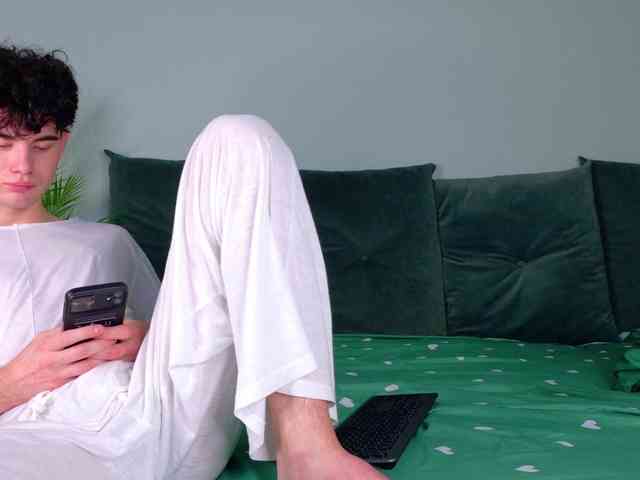 moongloww Sex Cam Show
