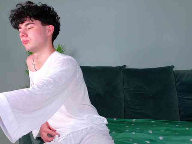moongloww Sex Cam Show