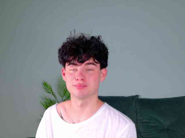 moongloww Sex Cam Show