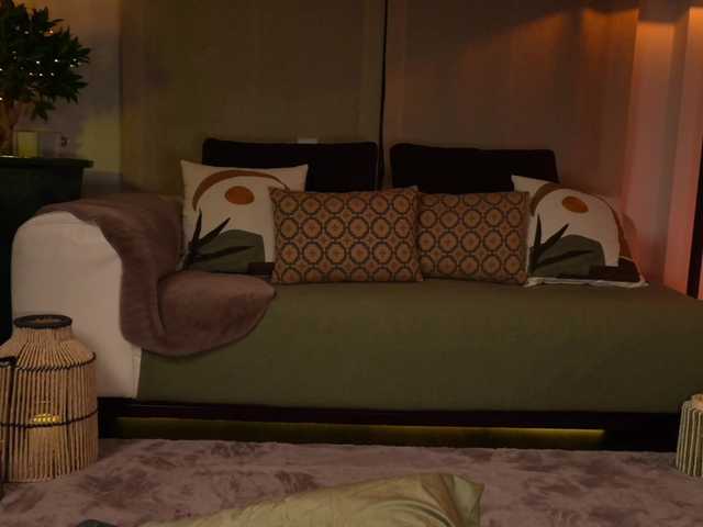 SofiaWaveess live cam on BongaCams