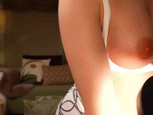 SofiaWaveess webcam