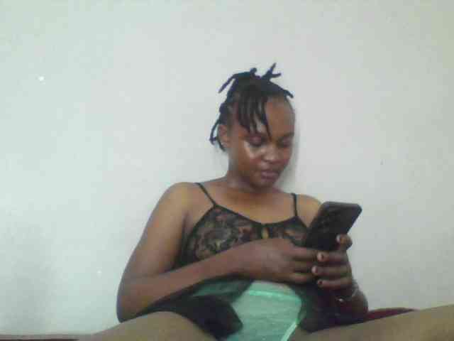 Sweatmelanin webcam