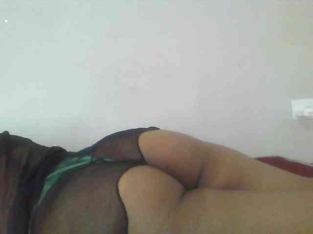 Sweatmelanin webcam