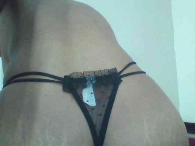 Sweatmelanin webcam