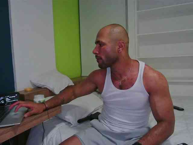 Jesussaab1 Live Webcam on BongaCams