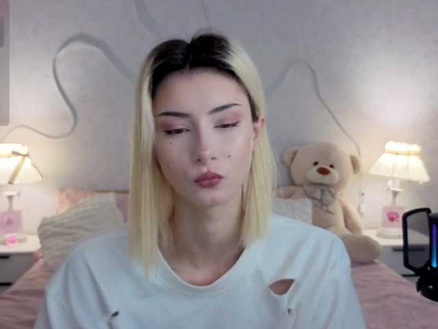 kittysocutie live cam on BongaCams