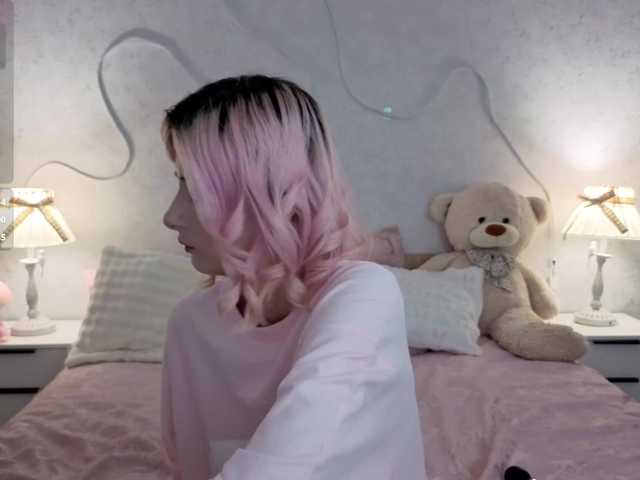 kittysocutie live cam on BongaCams