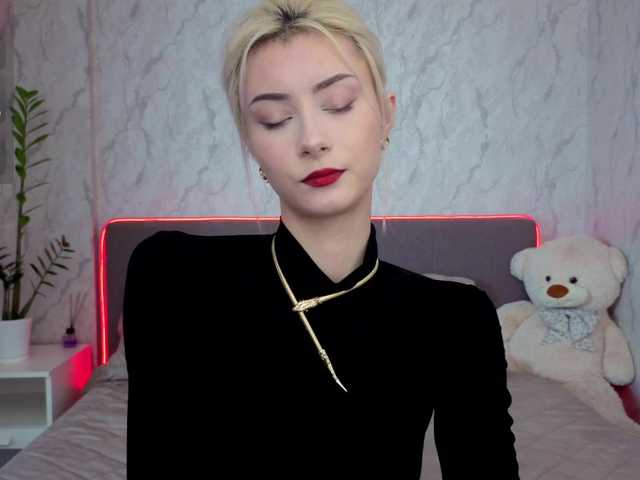kittysocutie