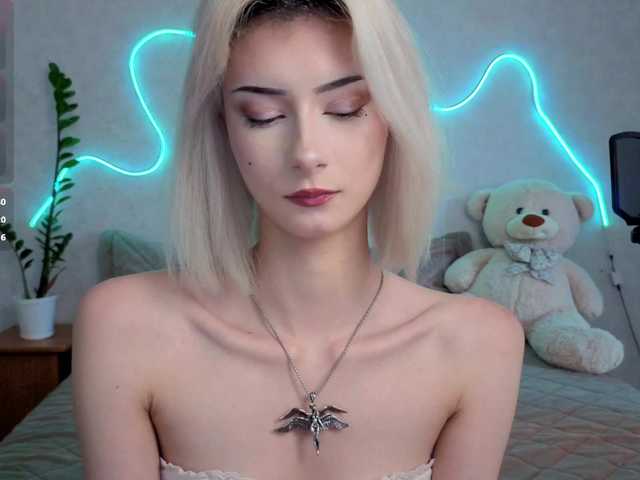 kittysocutie live cam on BongaCams