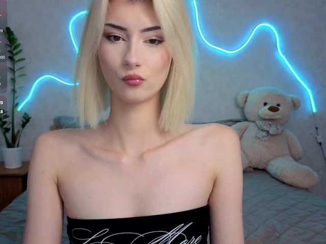 kittysocutie live cam on BongaCams