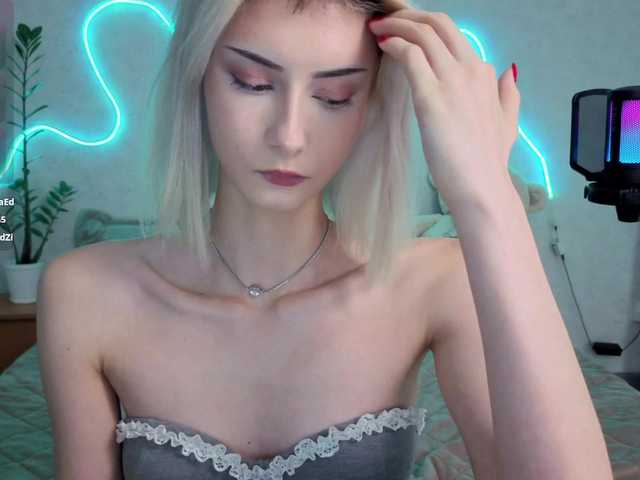 kittysocutie live cam on BongaCams