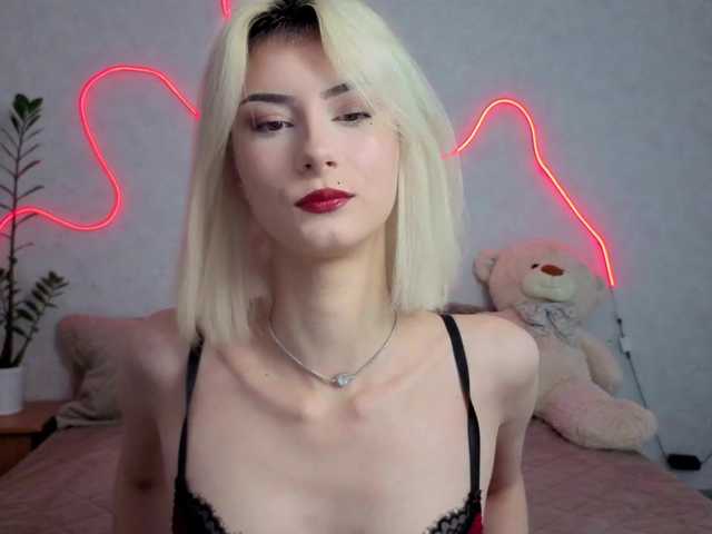 kittysocutie