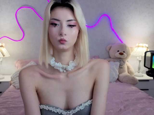 kittysocutie live cam on BongaCams