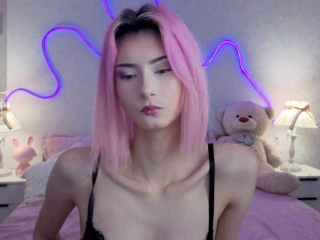 kittysocutie live cam on BongaCams