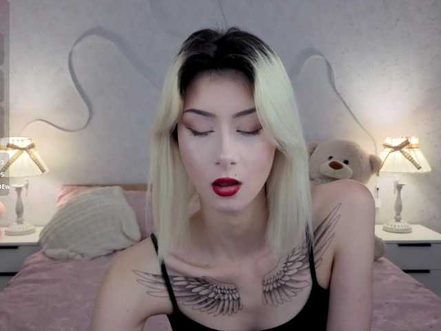 kittysocutie live cam
