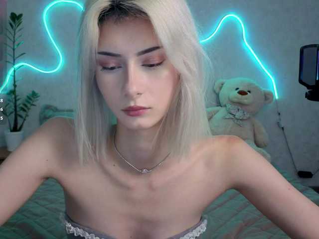 kittysocutie live cam on BongaCams