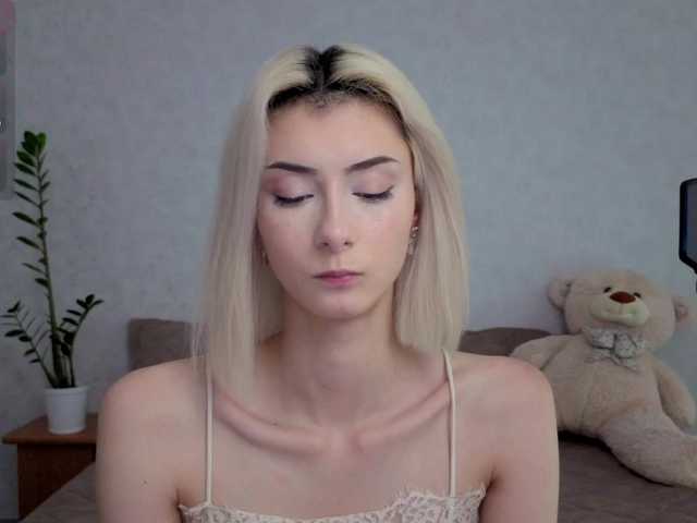 kittysocutie live cam on BongaCams