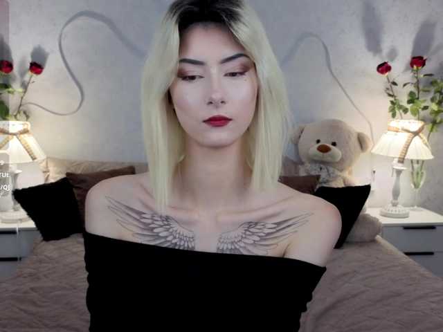kittysocutie live cam on BongaCams