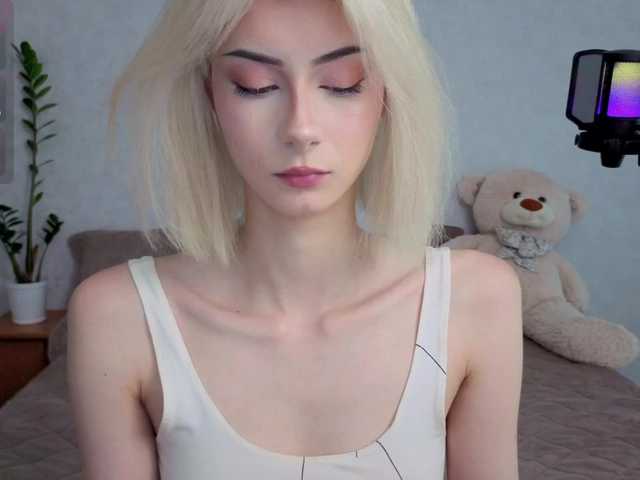 kittysocutie live cam on BongaCams