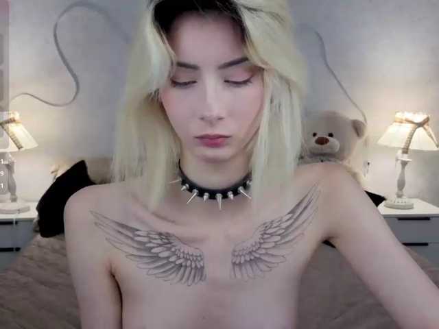kittysocutie live cam on BongaCams