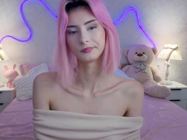 kittysocutie live cam on BongaCams