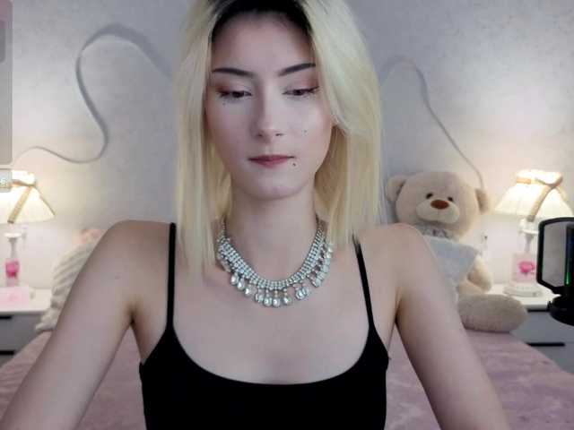 kittysocutie live cam on BongaCams